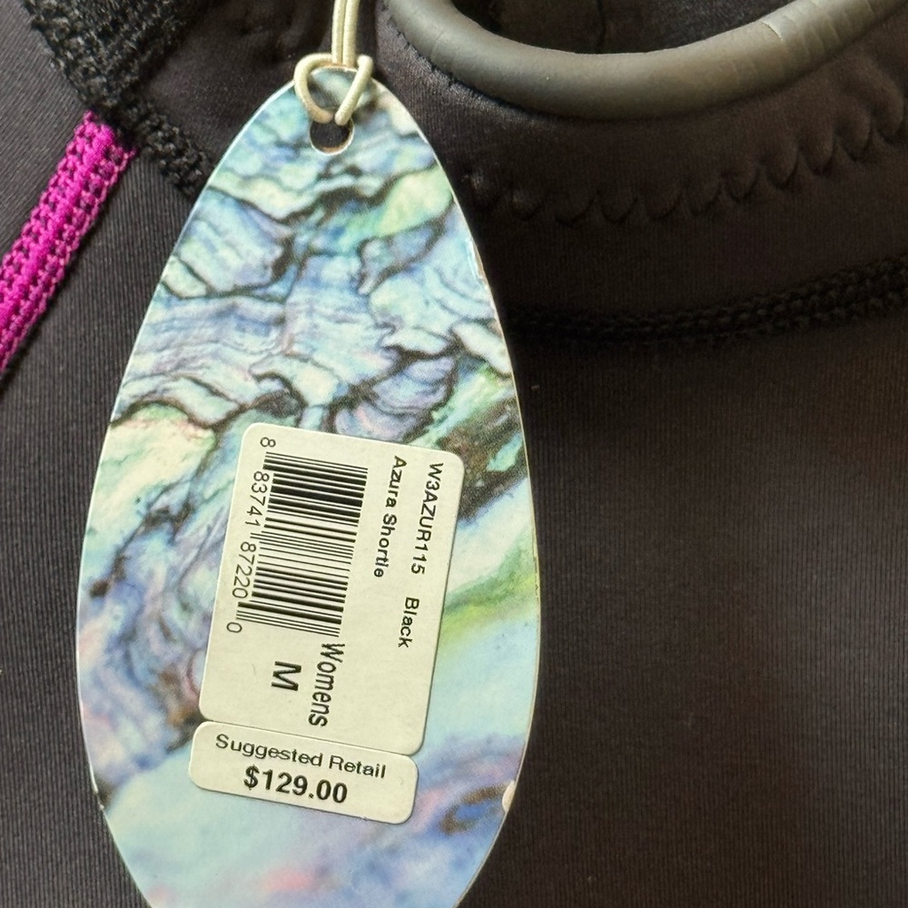 Prana Black Wetsuit with Pink Trim - Picture 4 of 4